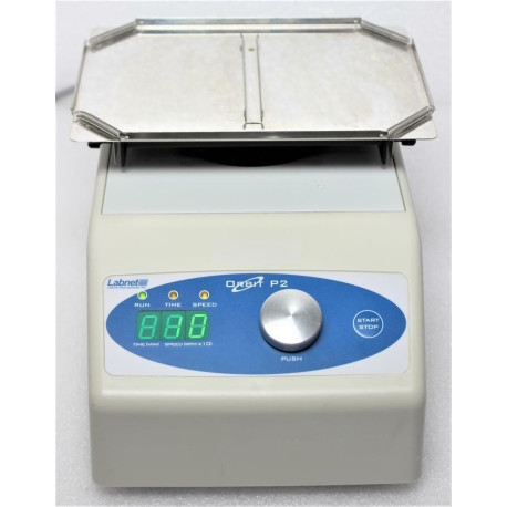 Agitador Labnet Orbital Digital c/ plataf. p/ 2 microplacas